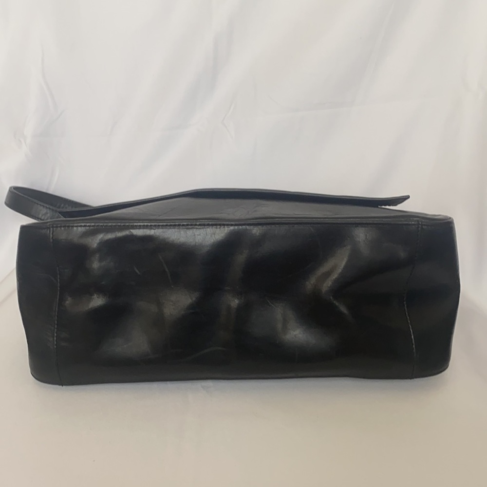 Banana Republic Floral Laser Cut Black Leather Flap Shoulder Bag - Picture 7 of 11